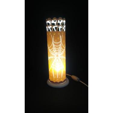 Imagem de Luminaria telhas de Aranha pra mesa - Lumináriasmc , Bivolt