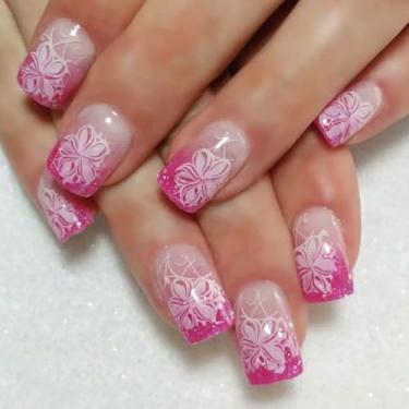 Imagem de Unhas postiças quadradas médias com desenhos de flores com glitter, unhas gradientes rosa, cola brilhante nas unhas, unhas de acrílico nude, unhas postiças artificiais, 24 peças