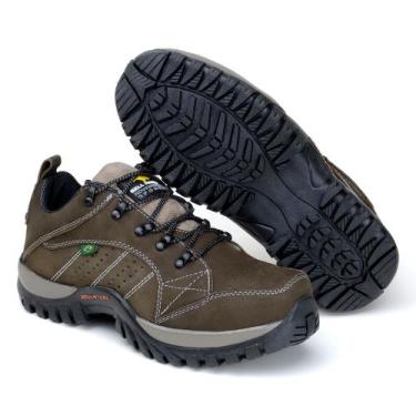 Imagem de Tênis Casual em Couro Bell Boots com Cadarço Detalhes Perfuros e Sola 