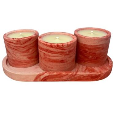 Imagem de Velas aromaticas artesanais decorativas marmorizado + Bandeja Decorativa Marmorizado (Marmorizado Vermelho,Maçã Com Canela)