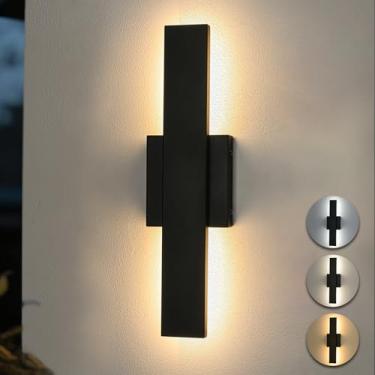 Imagem de OUVR Luminária de parede preta moderna ao ar livre com controle remoto, luminária LED regulável para pátio, iluminação externa linear 3000K/4000K/5000K, arandela de parede para varanda, pátio, porta