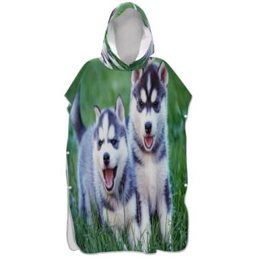 Imagem de Joisal Poncho de surfe vestível para adultos trocador de roupas de banho de praia com capuz fofos filhotes husky animal cão adulto ponchos para mulheres