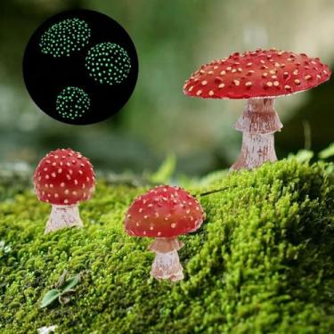 Imagem de Conjunto de mini enfeites de paisagem de 3 peças, decorações brilhantes de cogumelos de jardim, adequado para jardins, recipientes de vidro, pátios, decorações externas à prova de intempéries.