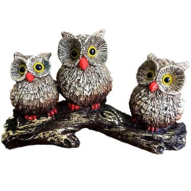 Imagem de Trio De Corujas Aves De Rapina No Tronco Decorativas