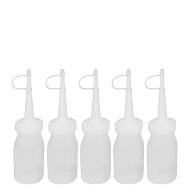 Imagem de Almotolia Plástica Transparente, 60ml, com Bico Dosador, Material Resistente, Design Ergonômico, para Uso Laboratorial e Médico, Sistema de Dispensação Precisa (1uni)