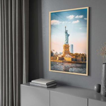 Imagem de Quadro Decorativo com Moldura e Acrilico Cristal Vidro Estátua da Libe