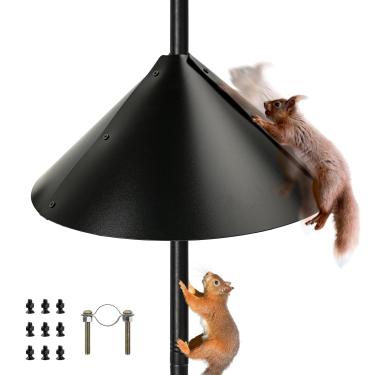 Imagem de Defletor de esquilos para comedouros de pássaros, 43 cm de largura, resistente à prova de intempéries, suporte externo para casa de pássaros, para gancho de pastor ao ar livre, protege sementes de