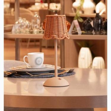 Imagem de Luminária de Mesa Led 3 Tons Usb Wolff Lagoon Bege Metal