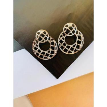 Imagem de Brincos de base folheados a ouro e Prata Tassia Naves - Dondocas.Bijus