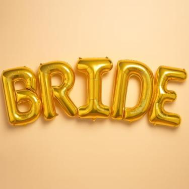 Imagem de Balões dourados de noiva gigantes de 101 cm para decorações de noiva – Decorações de festa de despedida de solteiro | Balão de noiva dourado para decoração de chá de noiva | Decorações de noiva em folha dourada para casamento, festa de noivado