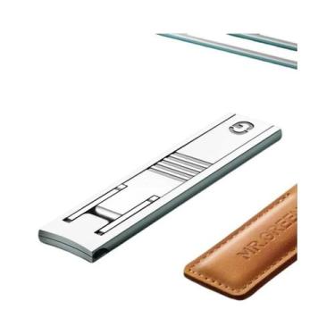 Imagem de Cortador De Unhas Ultra Fino Portátil Em Aço Inoxidável Com Capa De Co