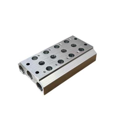 Imagem de Bloco manifold 4 estacoes r.1/8 - GHPC, 220V