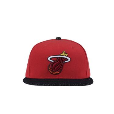 Imagem de BONÉ NEW ERA 5950 MIAMI HEAT NFV24BON036 VERMELHO PRETO-Masculino