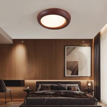 Imagem de Luminária de teto LED dimerizável com cúpula acrílica na cor madeira retrô, ideal para quarto, iluminação decorativa criativa com controle remoto, adequada para cozinha, sala de jantar, sala