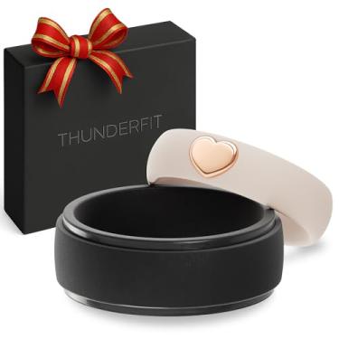 Imagem de ThunderFit Anéis de silicone para ele e ela, alianças de casamento para casais, pacote com 2 alianças de noivado de borracha com detalhes banhados a ouro, 7.5-8 (W) | 9.5-10 (M), Silicone, Sem tipo de