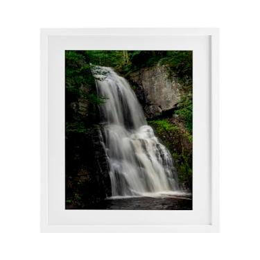 Imagem de Stupell Industries Impressão emoldurada Lush Waterfall Flow preta sob vidro, design de Jeff Poe Photography, 40,6 x 33,5 cm
