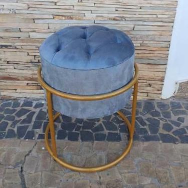 Imagem de Puff Banqueta Argola Industrial Estofado – Puff Redondo Moderno com Base em Metal(CAPITONE cinza)