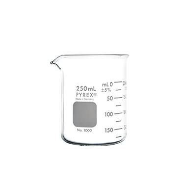 Imagem de PYREX Griffin Borosilicate Glass Beaker- Low Form Graduated Measuring Beaker with Spout– Premium Scientific Glassware for Laboratories, Classrooms or Home Use - PYREX Chemistry Glassware, 250mL, 12/Pk