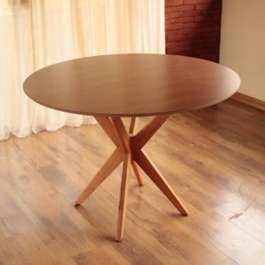 Imagem de Mesa de Jantar Redonda Base Estrela Tampo de BP 18mm com Acabamento Texturizado - 90cm