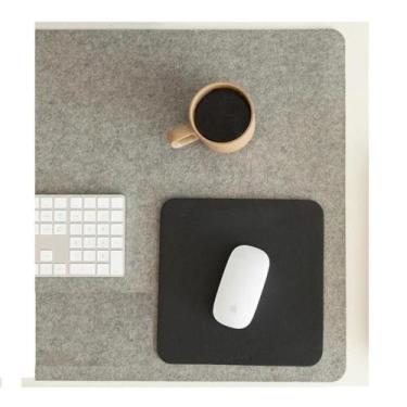 Imagem de Mouse Pad Tapete Mesa Couro Impermeavel 30X25 Com Porta Copo - Gnr