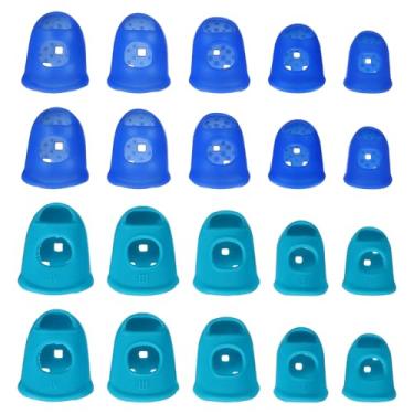 Imagem de PATIKIL Pontas de dedo de borracha, 5 tamanhos, 20 peças, protetor de dedo de guitarra de silicone, acessórios de tricô para costura manual de papel, contagem de dinheiro, azul claro/azul escuro