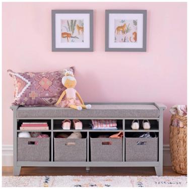 Imagem de Banco organizador infantil Martha Stewart Living & Learning cinza em madeira com nichos, cestos de tecido e assento almofadado para quarto