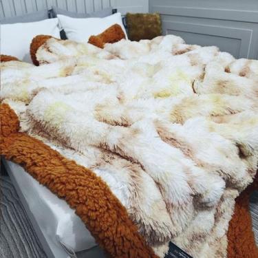 Imagem de Cobertor Solteiro Pelúcia Com Pele De Carneiro 150x220cm - Gabarse, TE