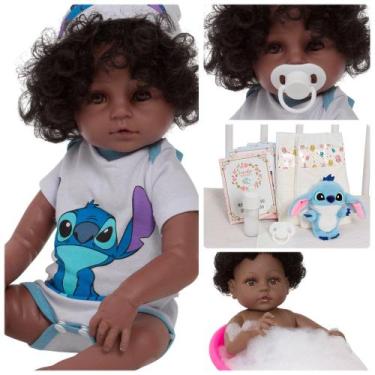 Imagem de Bebê Reborn Negra Corpo Silicone Pode Banho Stitch Pelúcia - Cegonha R