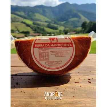 Imagem de Queijo Parmesão Defumado na Madeira de Eucalipto 490g / Serra da Manti