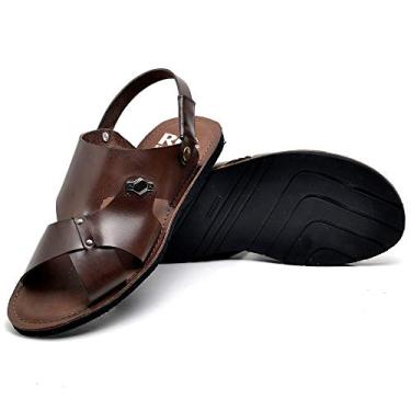 Imagem de Sandália Casual em Couro Masculino com Tiras Largas e Fecho em Metal