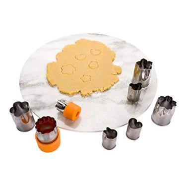 Imagem de Conjunto de cortadores de biscoito da Pastry Tek, 1 8 cortadores de biscoito sortidos – com aderência confortável removível, resistente à corrosão, conjunto de quatro cortadores de metal, lavável na máquina de lavar louça, para sobremesas e petiscos