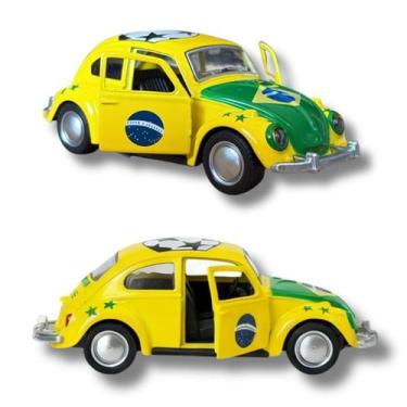 Imagem de Carro Miniatura Fusca Fusquinha Brasil Seleção Hexa Fricção Metal 1 po
