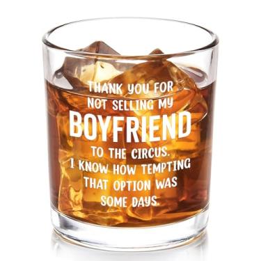 Imagem de Futtumy Presentes para namorados pai, Thank You For Not Selling My Boyfriend To The Circus Whisky Glass, presentes de Natal para namorado, pai, presente de namorada, futuro sogro, presente para Natal