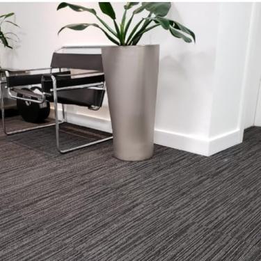 Imagem de Kit com 5 Barras Rodapé de Poliestireno 11cm X 18mm X 2.44m Liso Ml11 Nmc 12m Branco