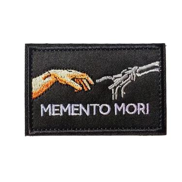 Imagem de Memento Mori Patch Hook and Loop 3x5 polegadas tático militar bordado emblema moral para mochilas do exército Molle colete capacetes sacos de ginástica mochila filosofia estoica design