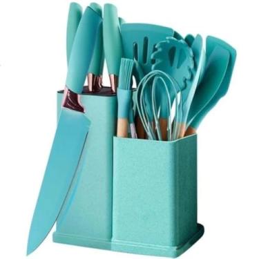 Imagem de Kit de Utensílios para Cozinha em Silicone com 19 Peças, Cabo de Madeira, Espátula Antiaderente, Concha, Colher, Faca, Tesoura, Tábua de Cortar e Suporte Organizador (VERDE)