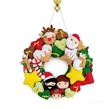 Imagem de guirlanda em feltro de natal personalizada de familia