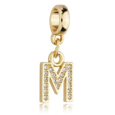 Imagem de Berloque Letra M Cravejada Zircônia Banhado a Ouro 18k - WORK SEMIJOIA