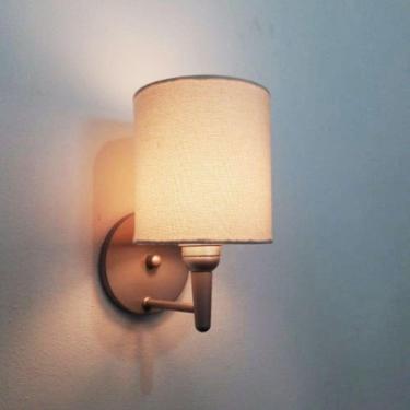 Imagem de Arandela Cilindrica Cinza Tecido 14x15cm Algodão Crú Bivolt