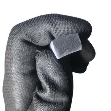 Imagem de Rolo de 1 Metro de Borracha Perfil Esponjoso 15x10mm Vedação Macio Lon