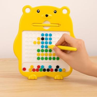Imagem de Brinquedo Educativo Infantil, Lousa Mágica com Pinos Coloridos, Design de Urso Amarelo, Prancheta Magnética