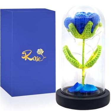 Imagem de Gee Hut Flor de crochê feita à mão com cúpula rosa, presentes de flores azuis preservadas para mulheres, decoração criativa de malha