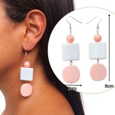Imagem de Brinco feminino com estilo e elegância artesanal feitos com miçangas e