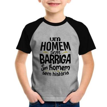 Imagem de Camiseta Raglan Infantil Um homem sem barriga é um homem sem história 