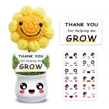 Imagem de Boneca de crochê feita à mão com girassol – "Thank You for Helping Me Grow" – Lembrança de apoio emocional para colegas de trabalho, chefe, gerente, mentor | Presentes de girassol – Presentes de