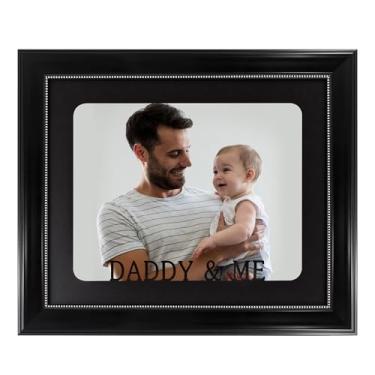 Imagem de GMFrames Porta-retrato Daddy & Me, porta-retratos de pai e bebê, com tapete, 20 x 25 cm, design de parede e mesa, preto e prata