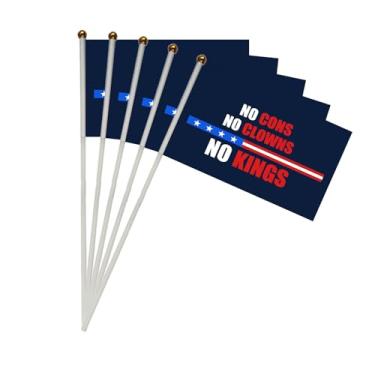 Imagem de 10 conjuntos NO King in Amercia Pequenas Bandeiras em Stricks, Mini Bandeira Portátil Resistente, Bandeiras de 12 x 20 cm para Decorações de Pátio Externo de Férias (SEM PALGOS, 10)