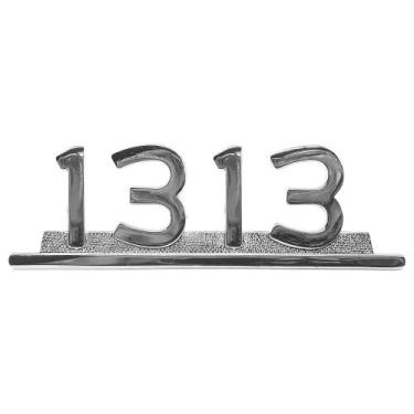 Imagem de Emblema caminhão mb 1313 cromado de ferro zamak - VERLI