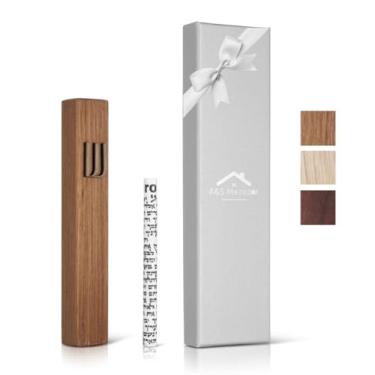 Imagem de Capa mezuzá de madeira com rolagem para porta design moderno/tradicional, capa de mezuzá fácil de descascar e colar, presente de bênção e proteção para casa (carvalho + madeira, 15 cm)