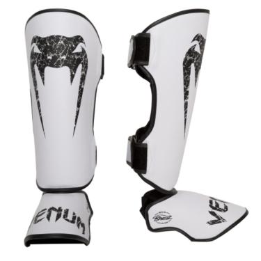 Imagem de Caneleira Muay Thai Kickboxing Mma Venum Giant Brasil Branco-Unissex